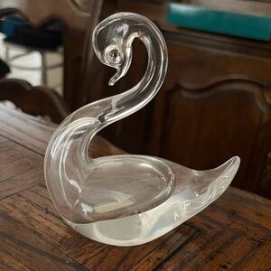 Vilca Crystal Swan Figurine
